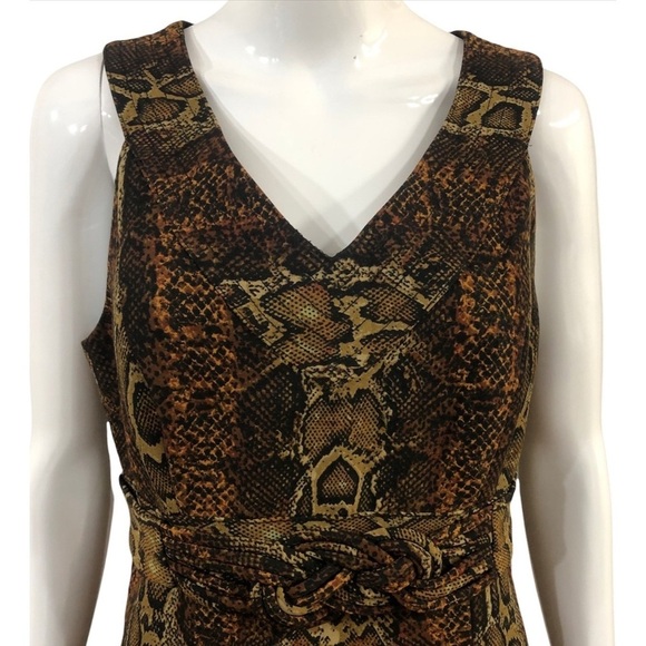 Madison Womans Dress Size 10 Sheath V Neck Sleeveless Animal Print Snake NWT - Picture 7 of 10
